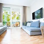 Апартаменты No4 Luxury Comfort Art Design House