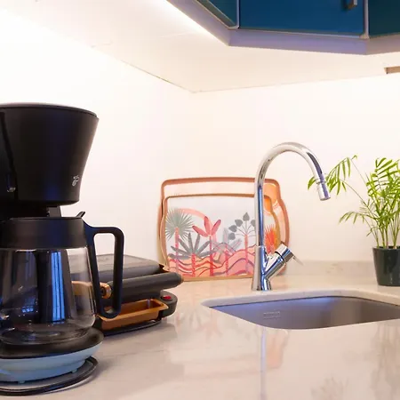 No4 Luxury Comfort Art Design House