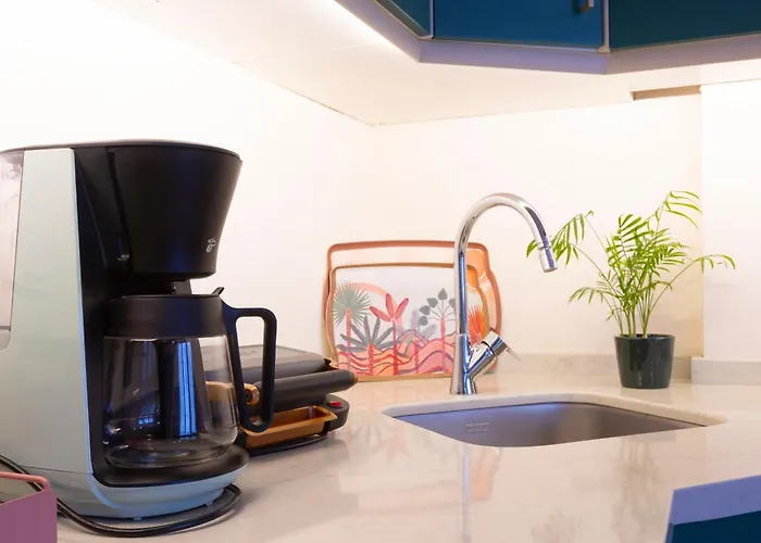 No4 Luxury Comfort Art Design House